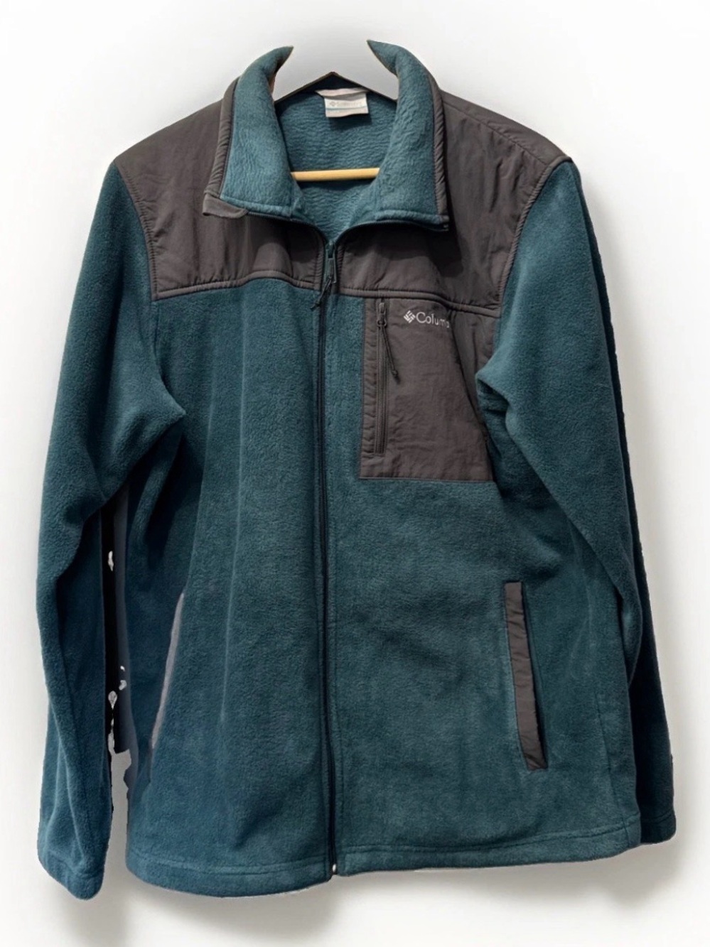 Columbia Men's Teal and Charcoal Full-Zip Fleece Jacket size M